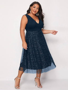 Vestido Curto Genova - Plus Size