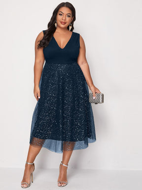 Vestido Curto Genova - Plus Size